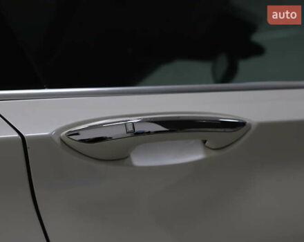 Белый Инфинити QX50, объемом двигателя 1.99 л и пробегом 38 тыс. км за 28999 $, фото 43 на Automoto.ua