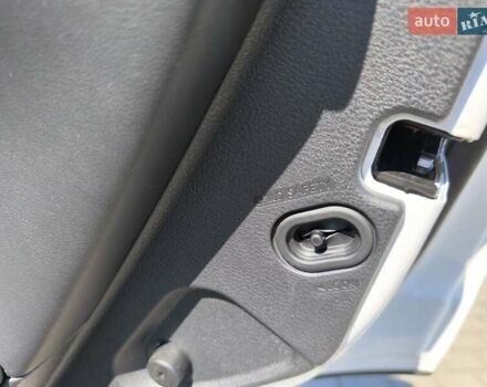 Белый Инфинити QX50, объемом двигателя 2 л и пробегом 14 тыс. км за 29800 $, фото 247 на Automoto.ua