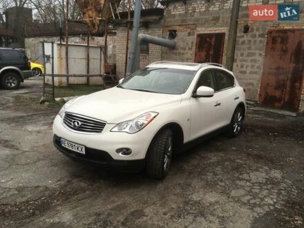 Инфинити QX50 2015 в Днепре (Днепропетровске) на Automoto.ua Белый Инфинити QX50, объемом двигателя 3.7 л и пробегом 78 тыс. км за 14000 $, фото 1 на Automoto.ua