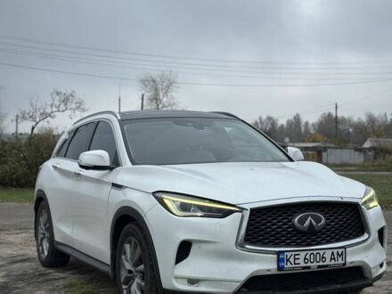 Белый Инфинити QX50, объемом двигателя 2 л и пробегом 270 тыс. км за 15299 $, фото 1 на Automoto.ua