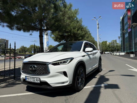 Инфинити QX50 2018 в Одессе на Automoto.ua Белый Инфинити QX50, объемом двигателя 2 л и пробегом 67 тыс. км за 24900 $, фото 1 на Automoto.ua