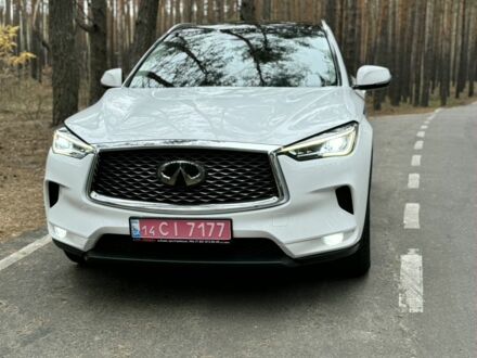 Белый Инфинити QX50, объемом двигателя 0 л и пробегом 142 тыс. км за 19999 $, фото 1 на Automoto.ua