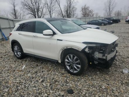 Инфинити QX50 2020 в Киеве на Automoto.ua Белый Инфинити QX50, объемом двигателя 2 л и пробегом 63 тыс. км за 16950 $, фото 1 на Automoto.ua