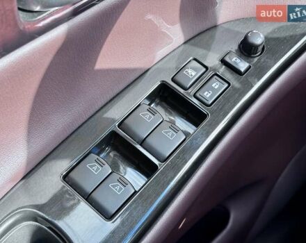 Черный Инфинити QX50, объемом двигателя 3.7 л и пробегом 64 тыс. км за 16800 $, фото 24 на Automoto.ua