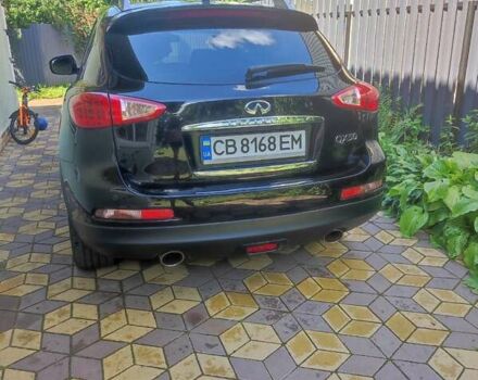 Черный Инфинити QX50, объемом двигателя 2.5 л и пробегом 175 тыс. км за 14699 $, фото 5 на Automoto.ua