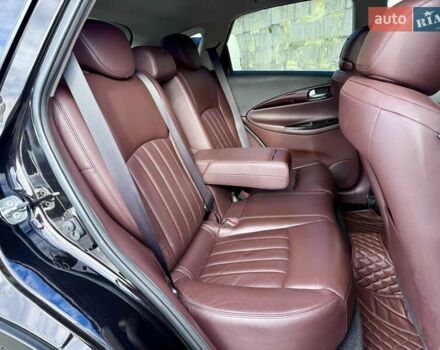 Черный Инфинити QX50, объемом двигателя 3.7 л и пробегом 64 тыс. км за 16800 $, фото 10 на Automoto.ua