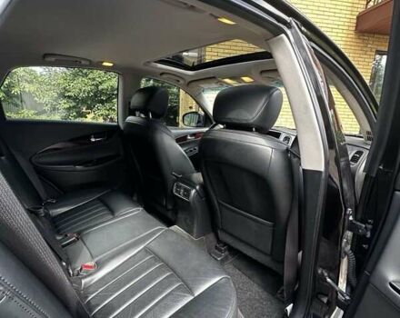 Чорний Інфініті QX50, об'ємом двигуна 3.7 л та пробігом 122 тис. км за 14200 $, фото 11 на Automoto.ua
