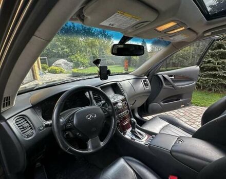 Чорний Інфініті QX50, об'ємом двигуна 3.7 л та пробігом 122 тис. км за 14200 $, фото 14 на Automoto.ua