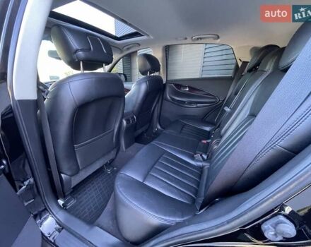 Черный Инфинити QX50, объемом двигателя 3.7 л и пробегом 65 тыс. км за 13999 $, фото 55 на Automoto.ua