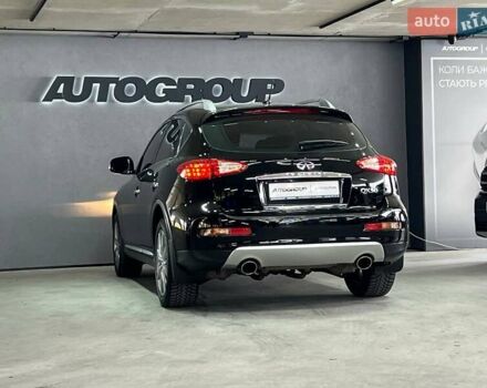 Черный Инфинити QX50, объемом двигателя 3.7 л и пробегом 195 тыс. км за 11800 $, фото 4 на Automoto.ua
