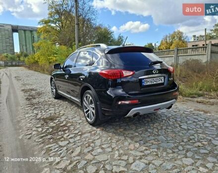 Черный Инфинити QX50, объемом двигателя 3.7 л и пробегом 111 тыс. км за 14000 $, фото 1 на Automoto.ua