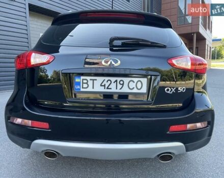 Черный Инфинити QX50, объемом двигателя 3.7 л и пробегом 59 тыс. км за 15900 $, фото 26 на Automoto.ua