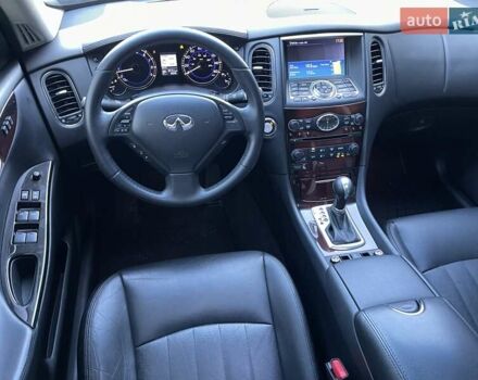 Черный Инфинити QX50, объемом двигателя 3.7 л и пробегом 59 тыс. км за 15900 $, фото 55 на Automoto.ua