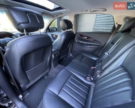 Черный Инфинити QX50, объемом двигателя 3.7 л и пробегом 65 тыс. км за 14500 $, фото 38 на Automoto.ua