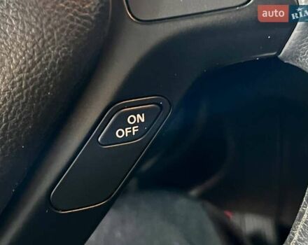 Черный Инфинити QX50, объемом двигателя 3.7 л и пробегом 195 тыс. км за 11800 $, фото 28 на Automoto.ua