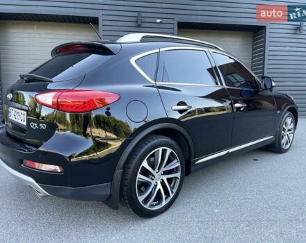 Черный Инфинити QX50, объемом двигателя 3.7 л и пробегом 59 тыс. км за 15900 $, фото 30 на Automoto.ua