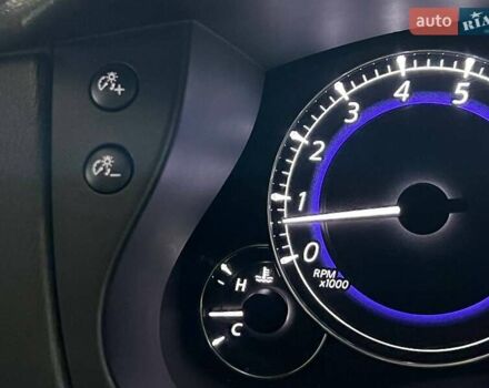 Черный Инфинити QX50, объемом двигателя 3.7 л и пробегом 195 тыс. км за 11800 $, фото 32 на Automoto.ua