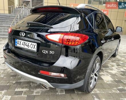 Черный Инфинити QX50, объемом двигателя 3.7 л и пробегом 65 тыс. км за 13999 $, фото 23 на Automoto.ua