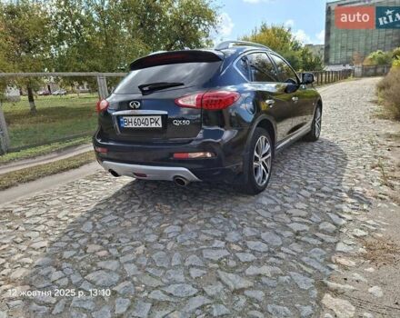 Черный Инфинити QX50, объемом двигателя 3.7 л и пробегом 111 тыс. км за 14000 $, фото 9 на Automoto.ua