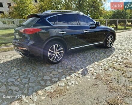 Черный Инфинити QX50, объемом двигателя 3.7 л и пробегом 111 тыс. км за 14000 $, фото 3 на Automoto.ua