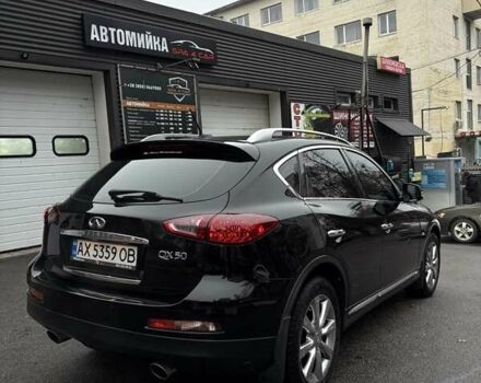 Чорний Інфініті QX50, об'ємом двигуна 3.7 л та пробігом 145 тис. км за 14950 $, фото 7 на Automoto.ua