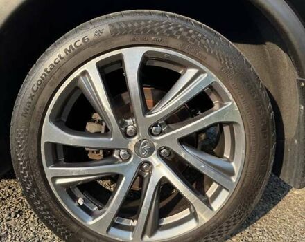 Черный Инфинити QX50, объемом двигателя 3.7 л и пробегом 90 тыс. км за 17500 $, фото 12 на Automoto.ua