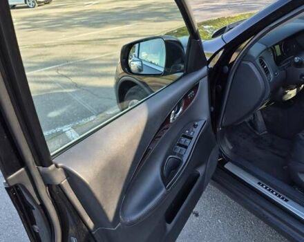 Черный Инфинити QX50, объемом двигателя 3.7 л и пробегом 104 тыс. км за 18700 $, фото 11 на Automoto.ua