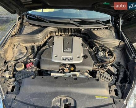 Черный Инфинити QX50, объемом двигателя 3.7 л и пробегом 90 тыс. км за 17500 $, фото 27 на Automoto.ua