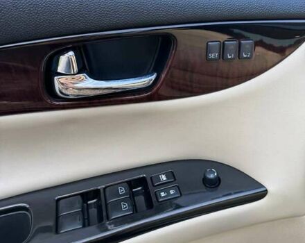 Черный Инфинити QX50, объемом двигателя 3.7 л и пробегом 90 тыс. км за 17500 $, фото 17 на Automoto.ua