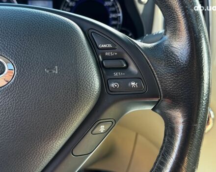 Чорний Інфініті QX50, об'ємом двигуна 2.5 л та пробігом 104 тис. км за 17780 $, фото 27 на Automoto.ua