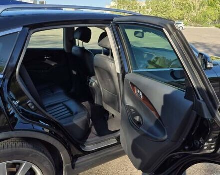 Черный Инфинити QX50, объемом двигателя 3.7 л и пробегом 104 тыс. км за 18700 $, фото 16 на Automoto.ua