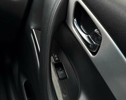 Чорний Інфініті QX50, об'ємом двигуна 3.7 л та пробігом 145 тис. км за 14950 $, фото 32 на Automoto.ua