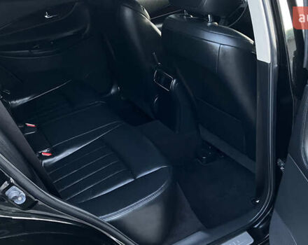 Черный Инфинити QX50, объемом двигателя 3.7 л и пробегом 42 тыс. км за 18000 $, фото 27 на Automoto.ua