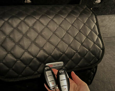 Черный Инфинити QX50, объемом двигателя 3.7 л и пробегом 111 тыс. км за 17000 $, фото 14 на Automoto.ua