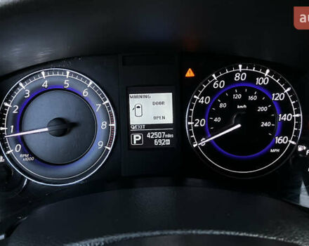 Черный Инфинити QX50, объемом двигателя 3.7 л и пробегом 42 тыс. км за 18000 $, фото 44 на Automoto.ua