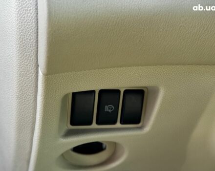 Чорний Інфініті QX50, об'ємом двигуна 2.5 л та пробігом 104 тис. км за 17780 $, фото 14 на Automoto.ua