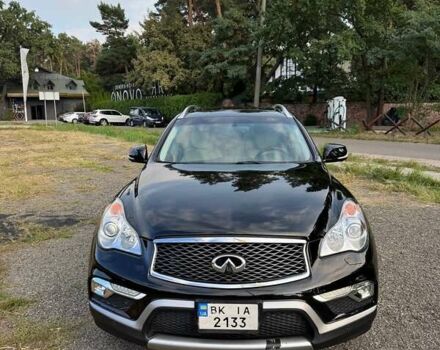 Черный Инфинити QX50, объемом двигателя 3.7 л и пробегом 90 тыс. км за 17500 $, фото 2 на Automoto.ua