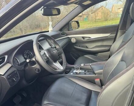 Черный Инфинити QX50, объемом двигателя 2 л и пробегом 60 тыс. км за 24800 $, фото 15 на Automoto.ua