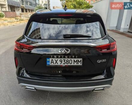 Чорний Інфініті QX50, об'ємом двигуна 2 л та пробігом 180 тис. км за 18500 $, фото 9 на Automoto.ua