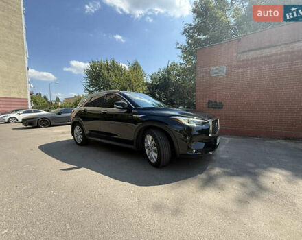 Черный Инфинити QX50, объемом двигателя 1.99 л и пробегом 112 тыс. км за 26000 $, фото 1 на Automoto.ua