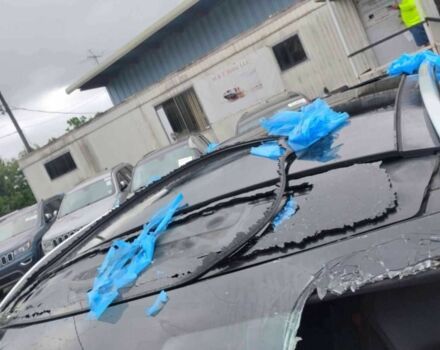 Черный Инфинити QX50, объемом двигателя 0 л и пробегом 140 тыс. км за 7700 $, фото 7 на Automoto.ua