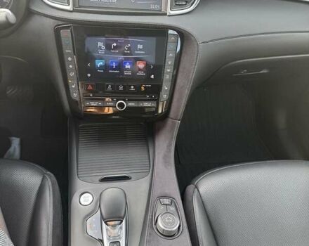 Черный Инфинити QX50, объемом двигателя 2 л и пробегом 60 тыс. км за 24800 $, фото 16 на Automoto.ua