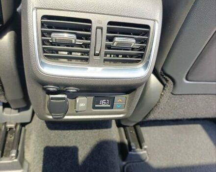 Черный Инфинити QX50, объемом двигателя 1.99 л и пробегом 63 тыс. км за 28500 $, фото 13 на Automoto.ua