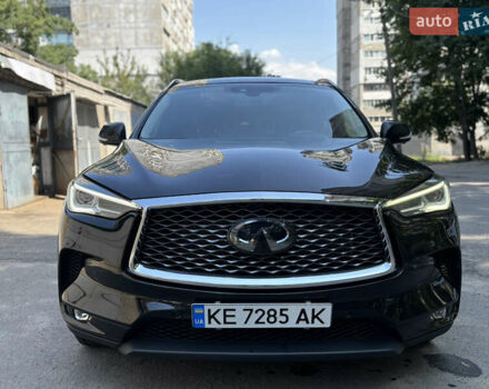 Черный Инфинити QX50, объемом двигателя 2 л и пробегом 155 тыс. км за 23500 $, фото 1 на Automoto.ua