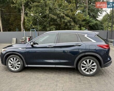 Черный Инфинити QX50, объемом двигателя 2 л и пробегом 180 тыс. км за 21700 $, фото 6 на Automoto.ua