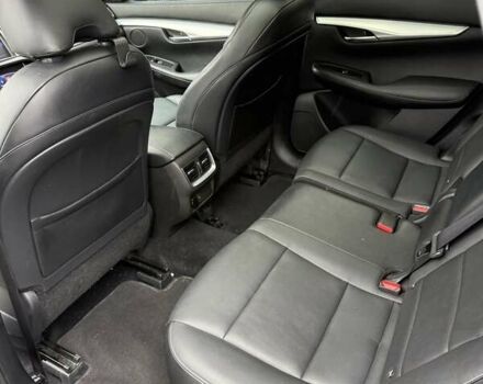 Черный Инфинити QX50, объемом двигателя 2 л и пробегом 180 тыс. км за 21700 $, фото 11 на Automoto.ua