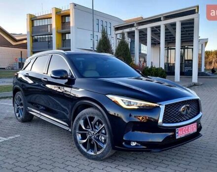 Черный Инфинити QX50, объемом двигателя 2 л и пробегом 135 тыс. км за 22300 $, фото 2 на Automoto.ua