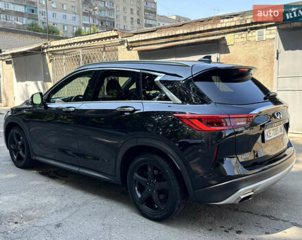 Черный Инфинити QX50, объемом двигателя 2 л и пробегом 155 тыс. км за 23500 $, фото 18 на Automoto.ua