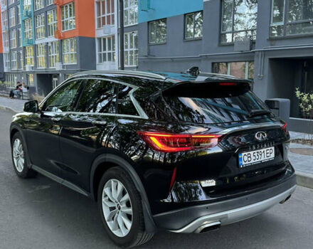 Черный Инфинити QX50, объемом двигателя 2 л и пробегом 140 тыс. км за 21900 $, фото 4 на Automoto.ua