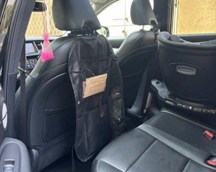 Черный Инфинити QX50, объемом двигателя 2 л и пробегом 155 тыс. км за 23500 $, фото 27 на Automoto.ua